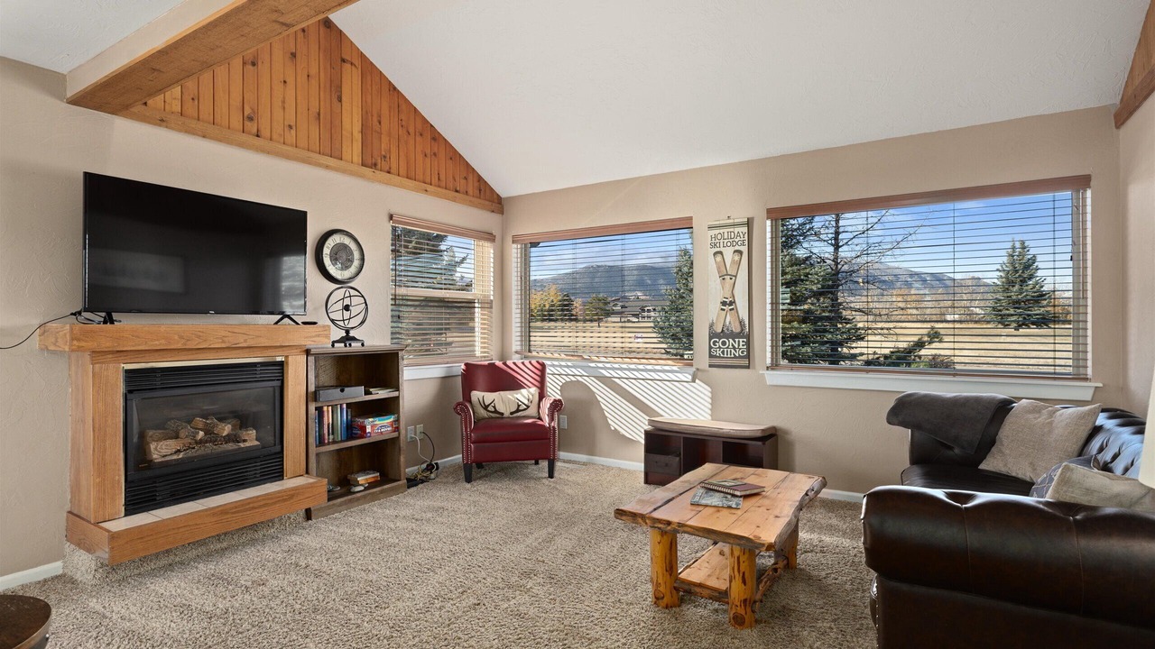 Photo of Livingroom in Red Lodge