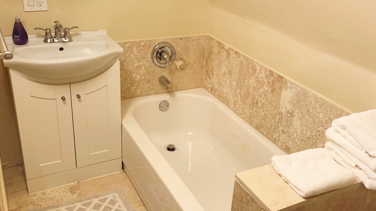 Photo of Bathroom in East Glacier Park Village