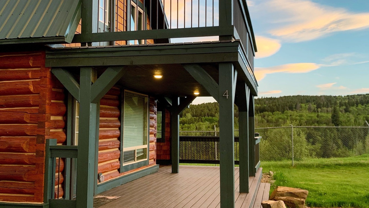 Photo of Outdoor in East Glacier Park Village