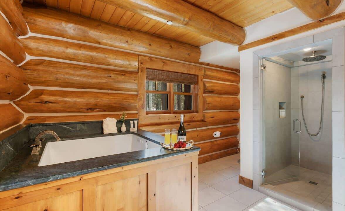 Photo of Bathroom in River Meadows
