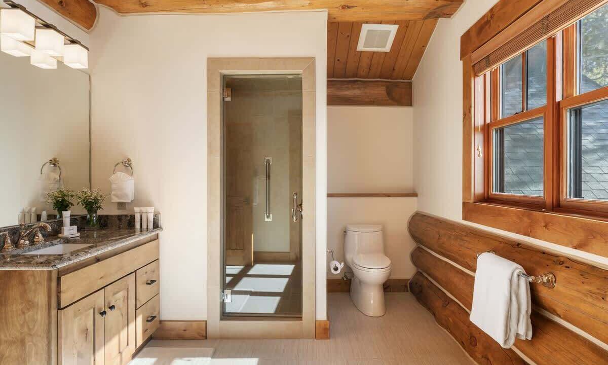 Photo of Bathroom in River Meadows