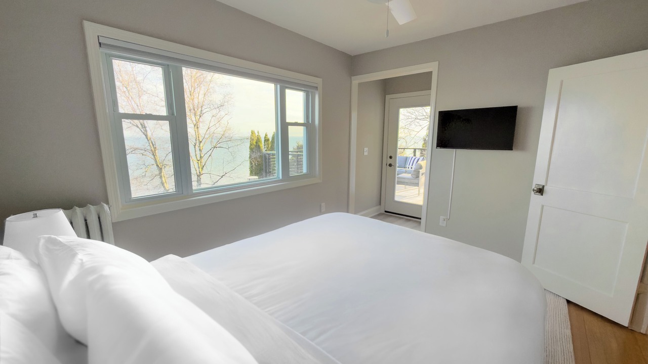 Photo of Bedroom in Lakeside - Lester Park
