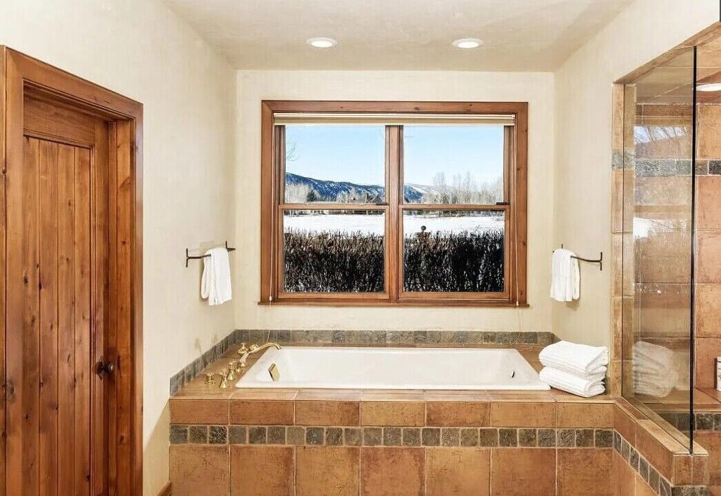 Photo of Others in Aspen Glen