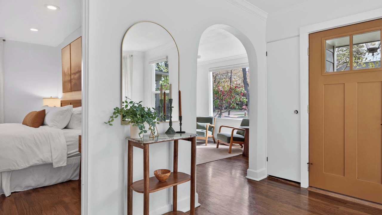 Photo of Bedroom in North End