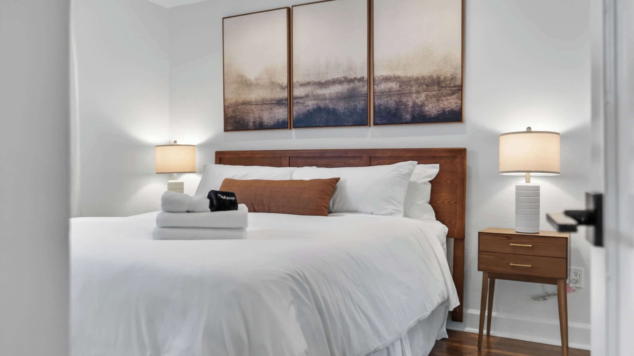 Photo of Bedroom in North End