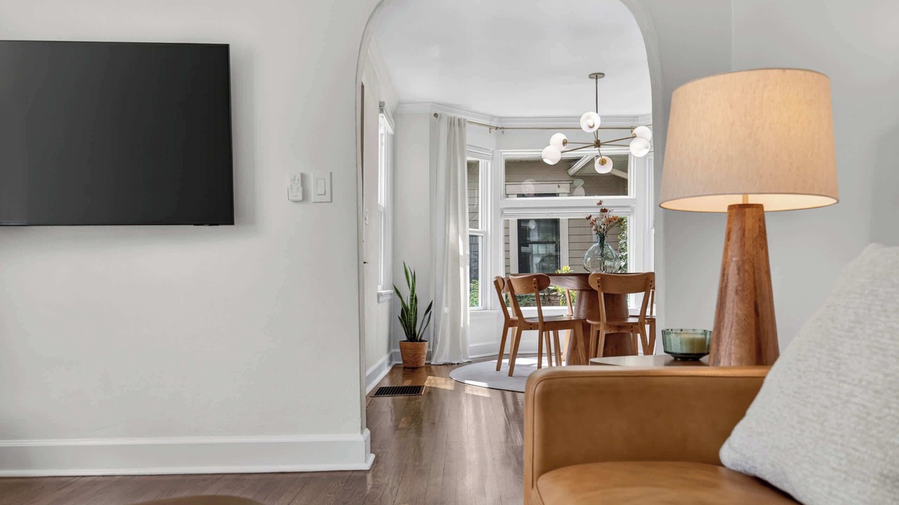 Photo of Livingroom in North End