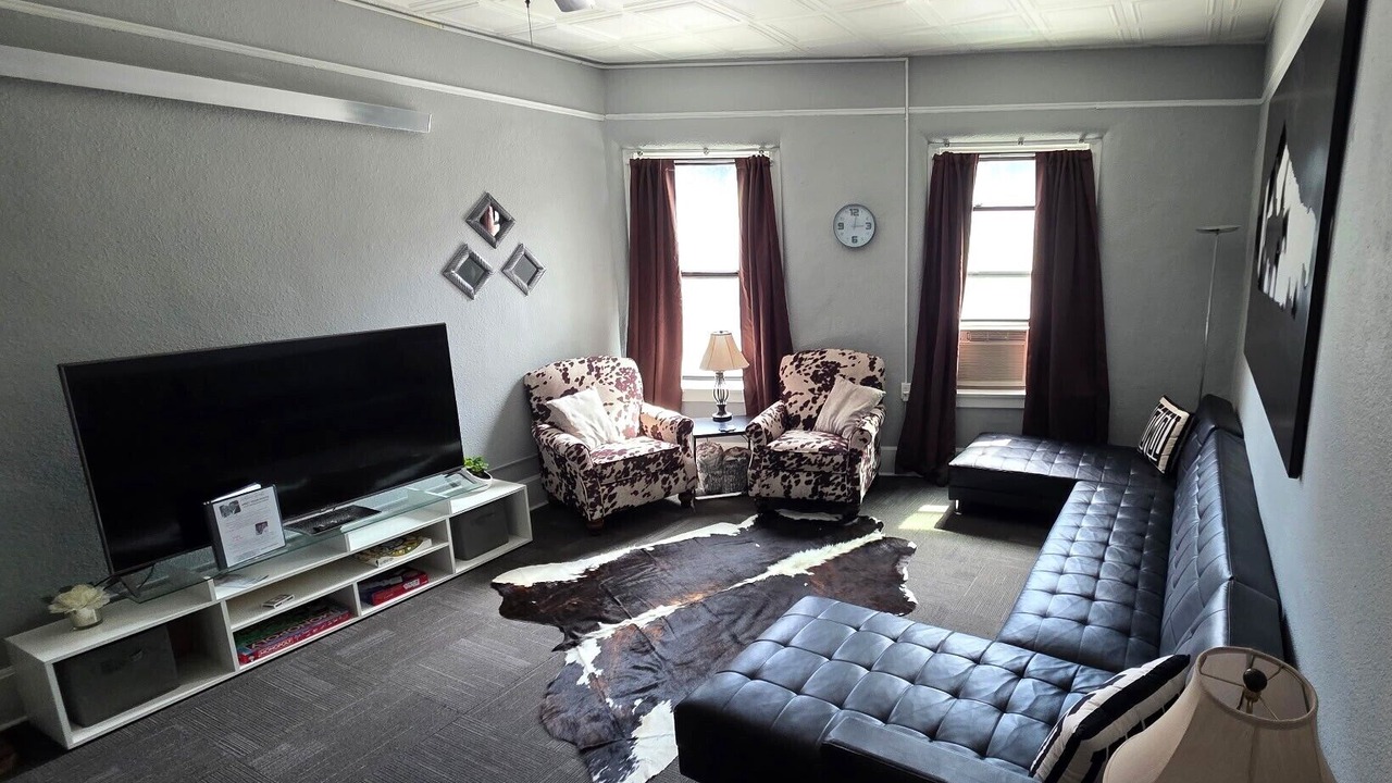 Photo of Livingroom in Hot Springs