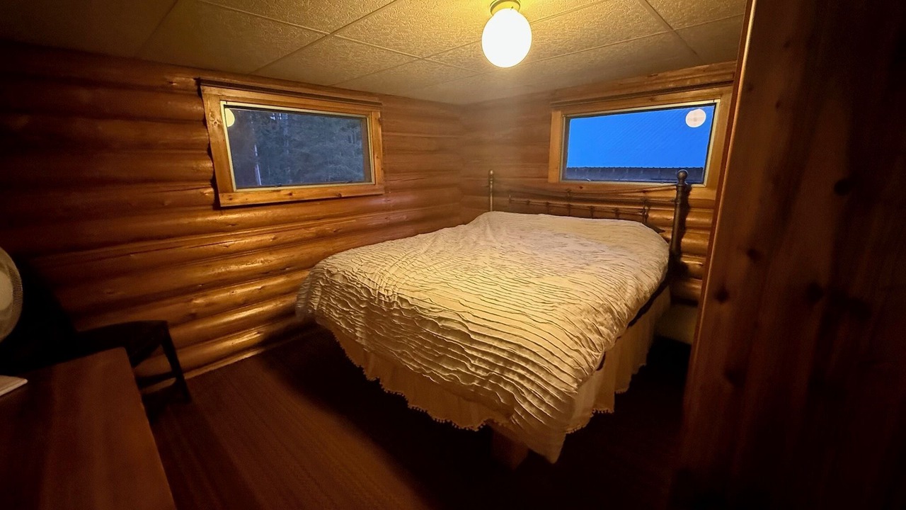 Photo of Bedroom in Seeley Lake