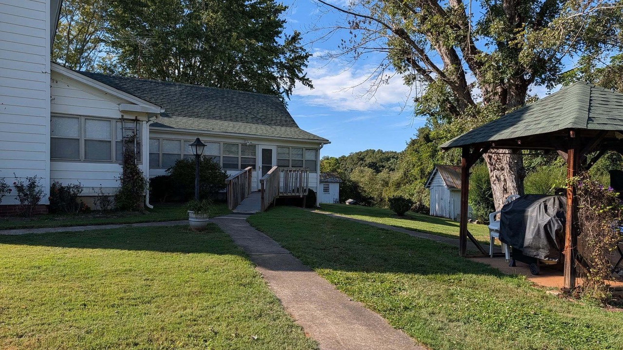 Photo of Outdoor in Stokes