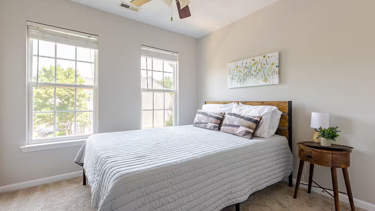 Photo of Bedroom in Long Lake