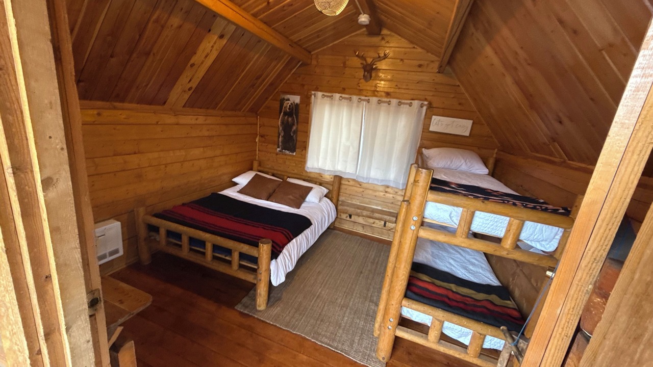Photo of Bedroom in Black Hawk