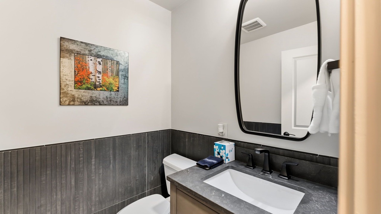 Photo of Bathroom in Breckenridge Park Estates