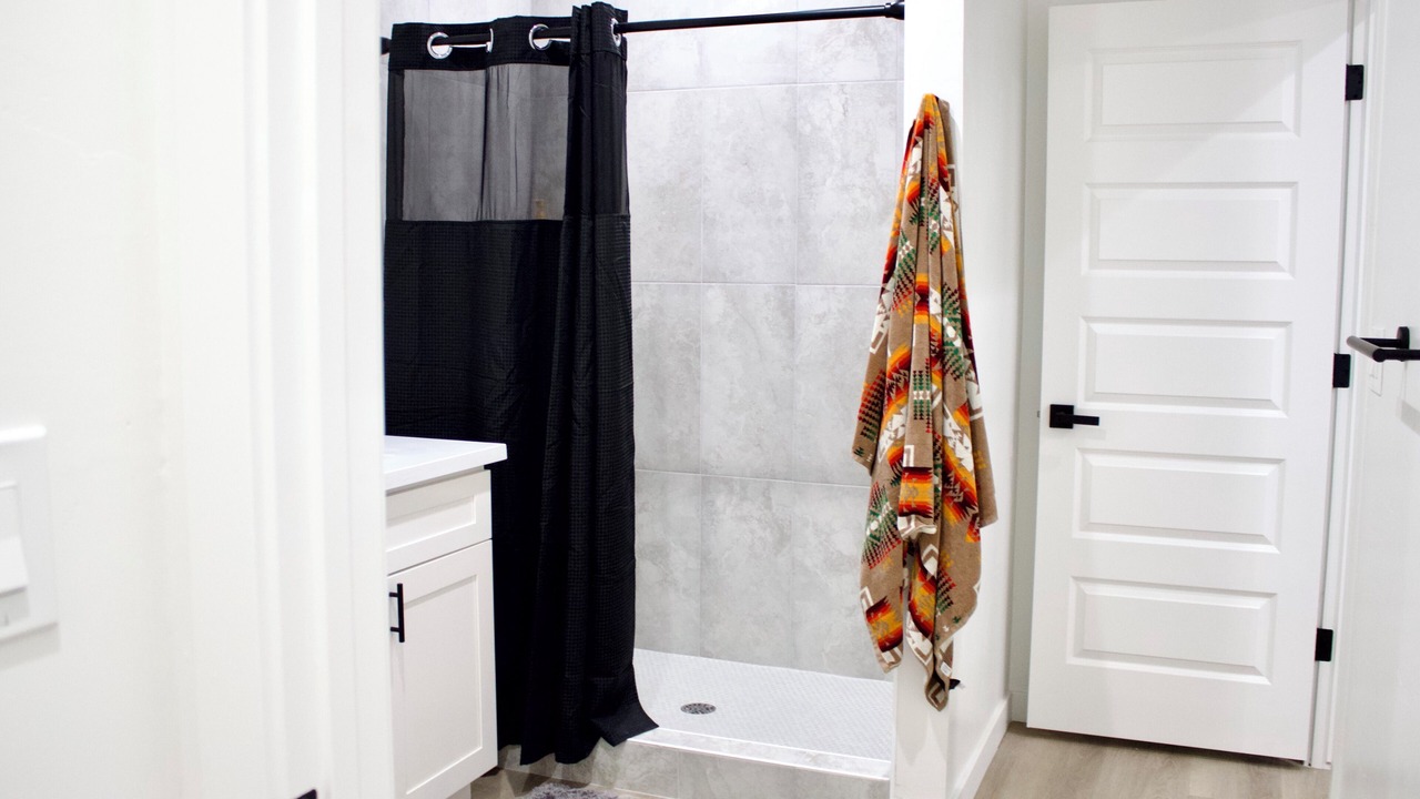 Photo of Bathroom in Greenehaven