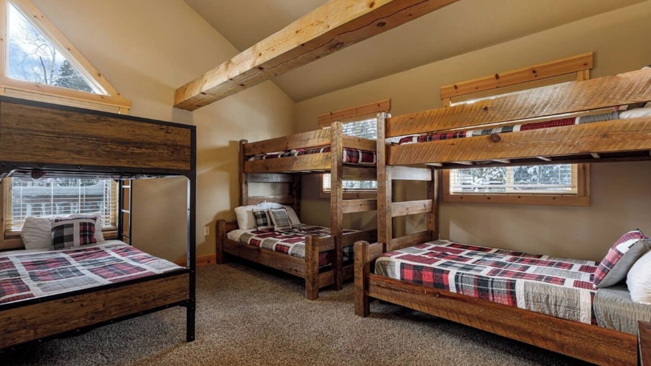 Photo of Bedroom in Meadow View Heights