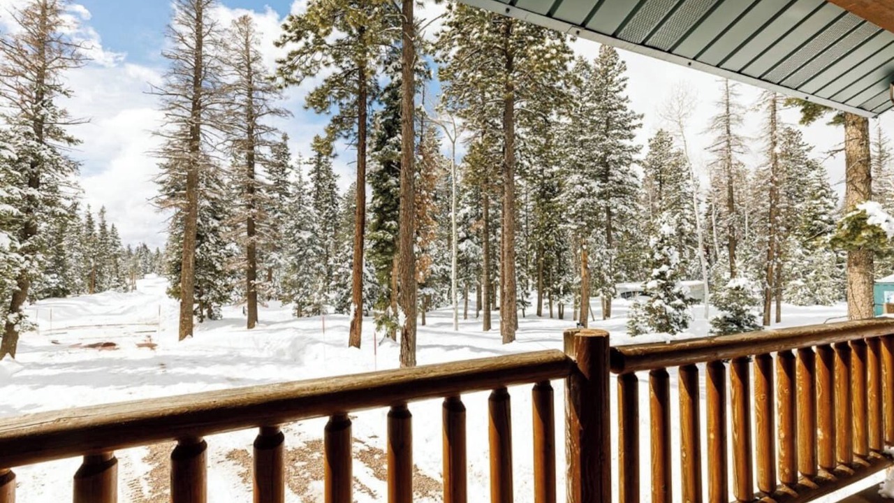 Photo of Outdoor in Meadow View Heights