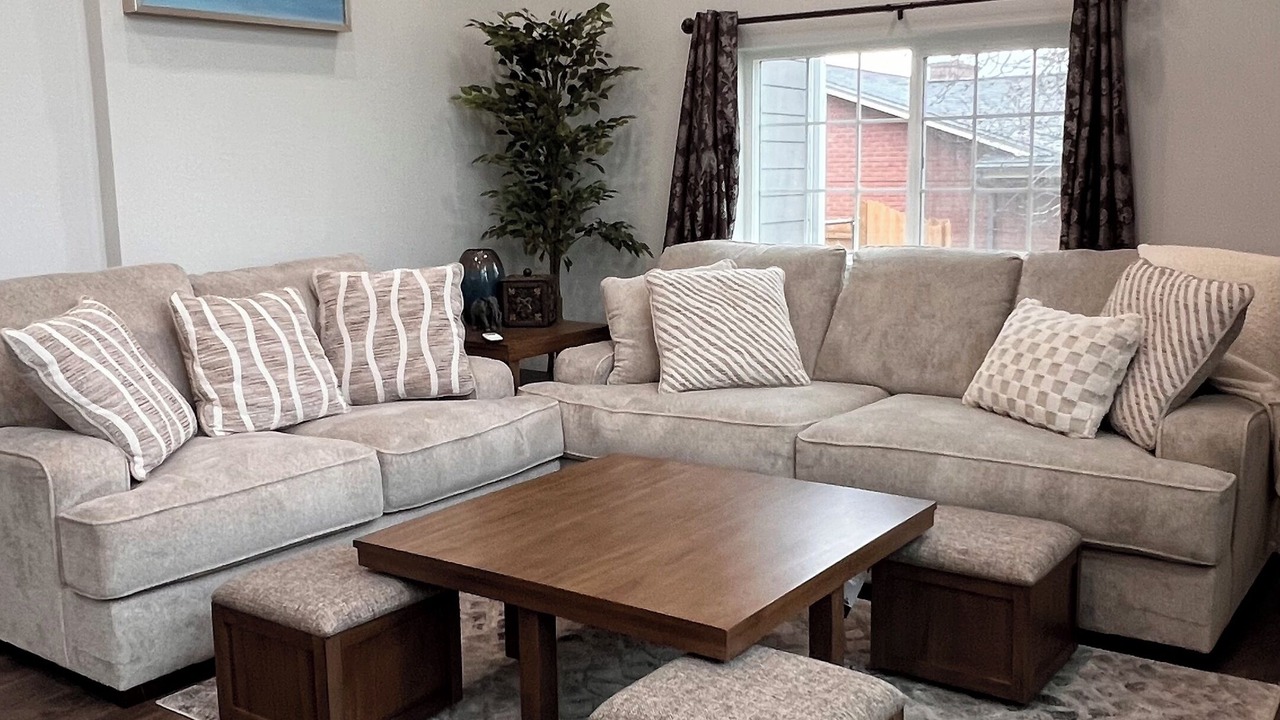 Photo of Livingroom in North Logan
