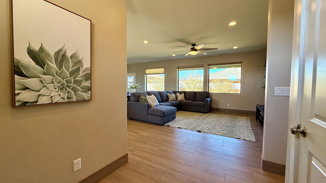 Photo of Livingroom in Page