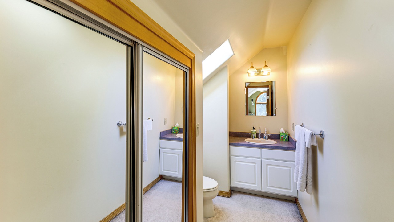 Photo of Bathroom in Ronan