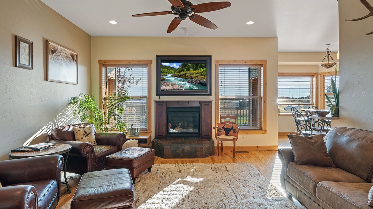 Photo of Livingroom in Bozeman