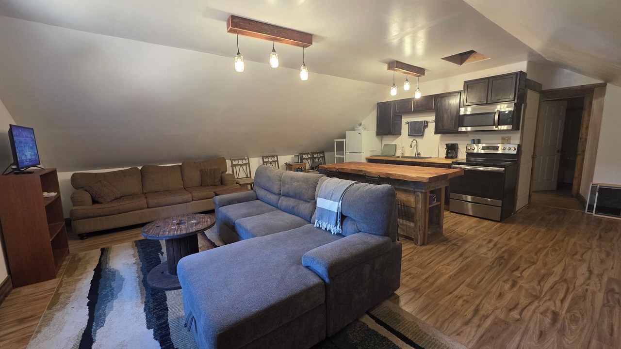 Photo of Livingroom in Wilsall
