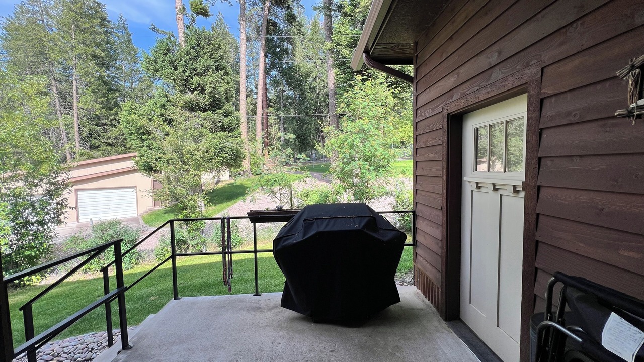 Photo of Patio Balcony in Polson