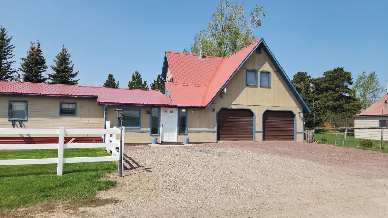 Photo of Outdoor in East Glacier Park Village