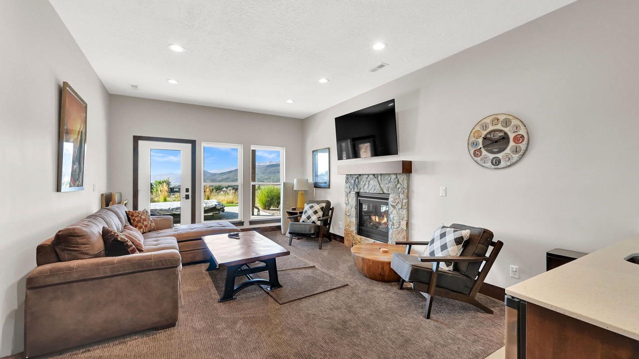 Photo of Livingroom in Wolf Creek