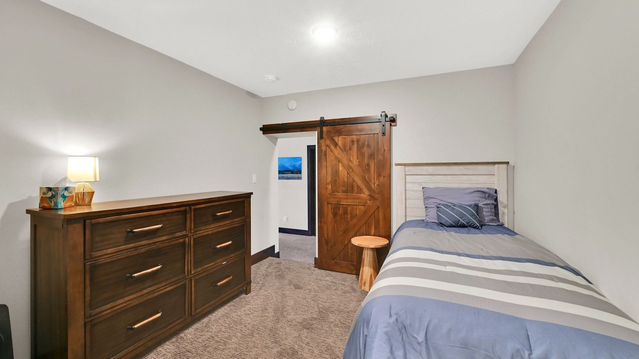 Photo of Bedroom in Wolf Creek