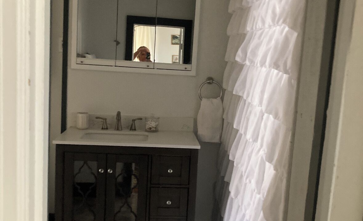 Photo of Bathroom in Laurel