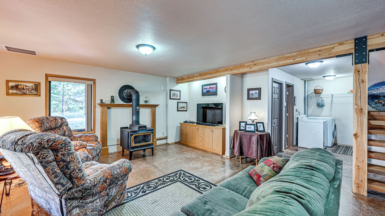 Photo of Livingroom in Superior