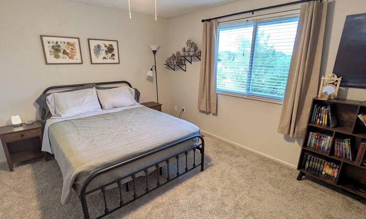 Photo of Bedroom in Lakewood