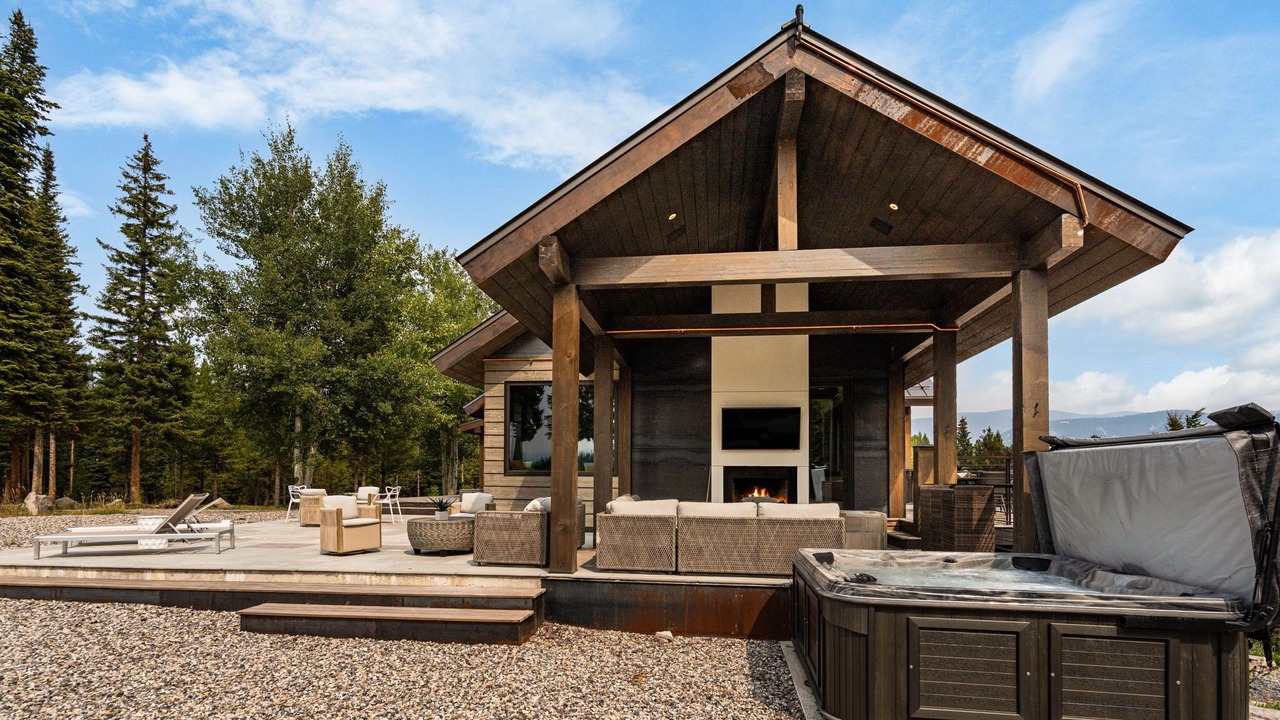 Photo of Livingroom in Skywood Preserve