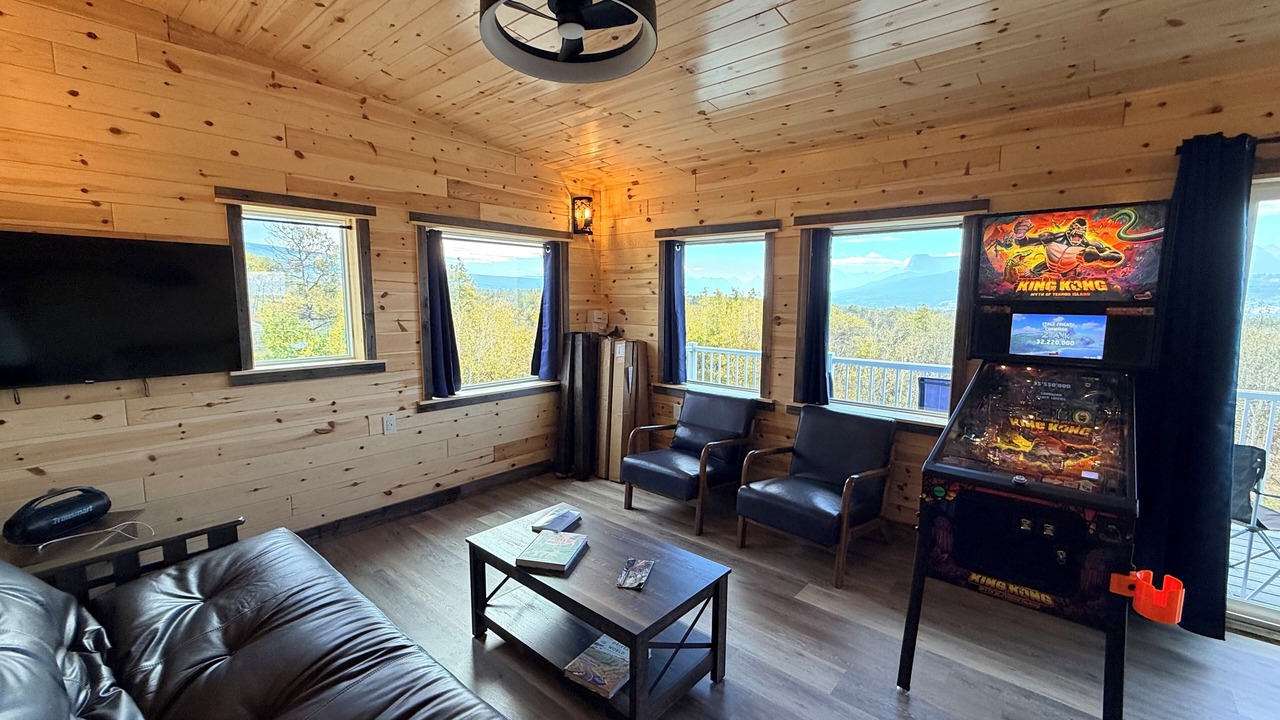Photo of Livingroom in Babb