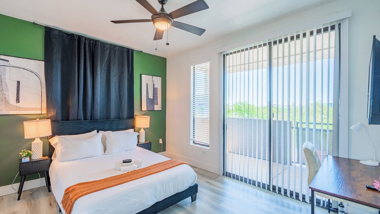 Photo of Bedroom in Glendale Sports and Entertainment District