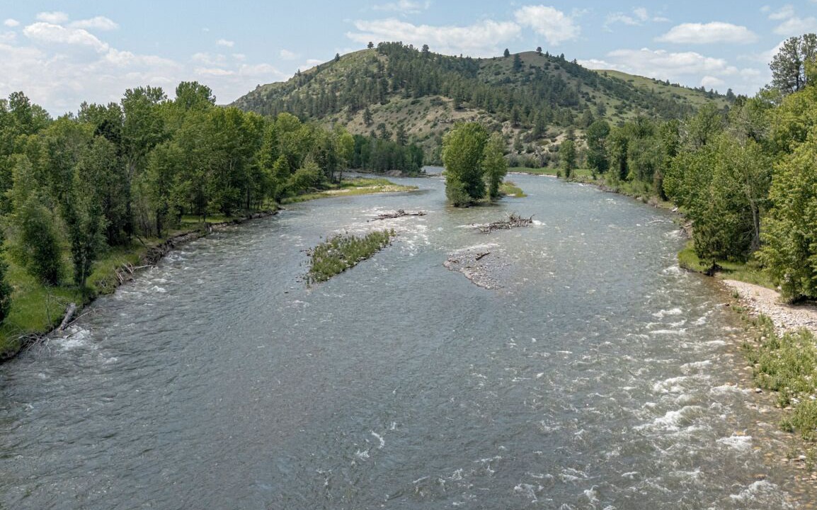 Photo of Others in Absarokee