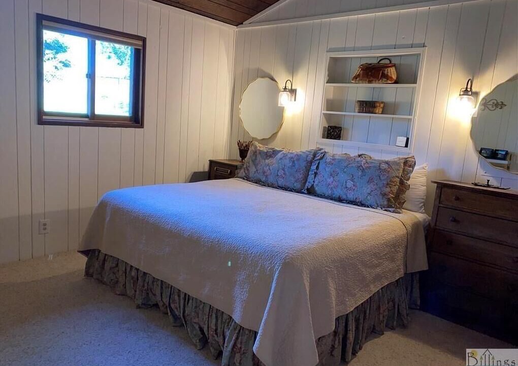 Photo of Bedroom in Absarokee