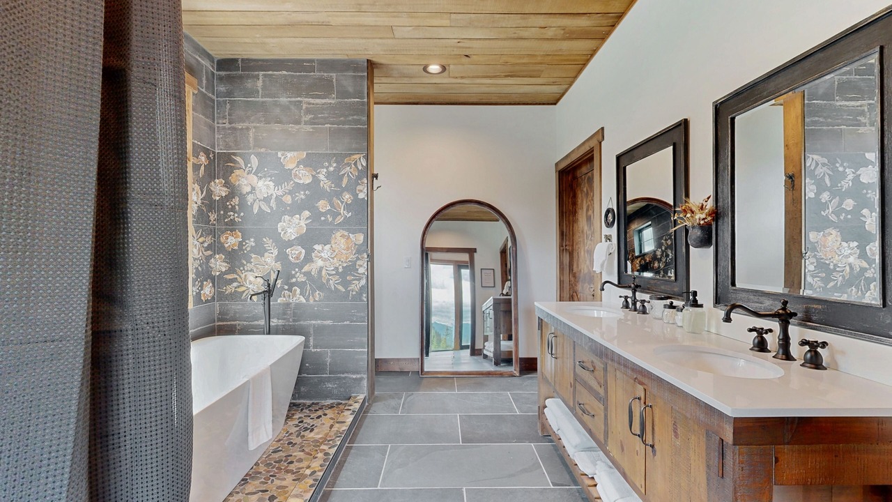 Photo of Bathroom in Dayton