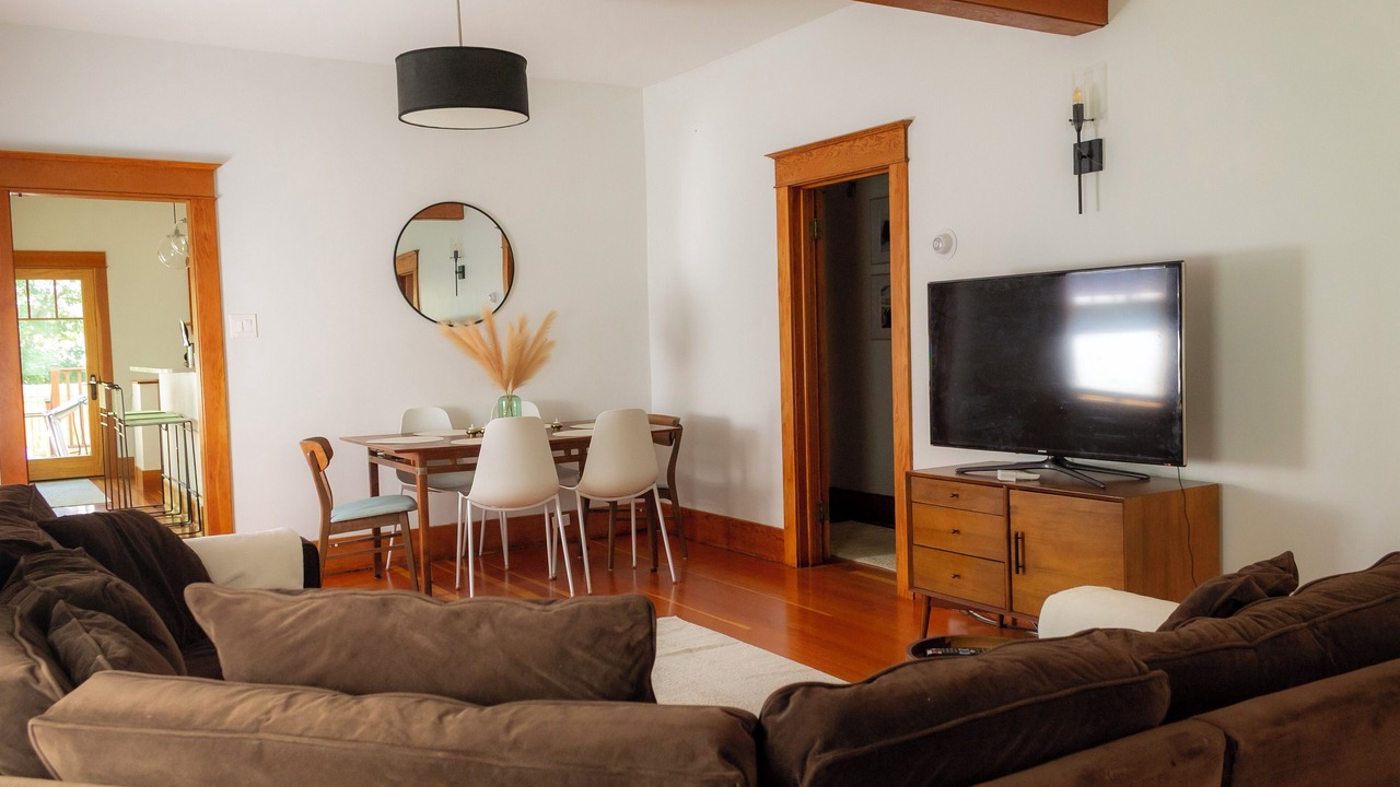 Photo of Livingroom in Lower Rattlesnake
