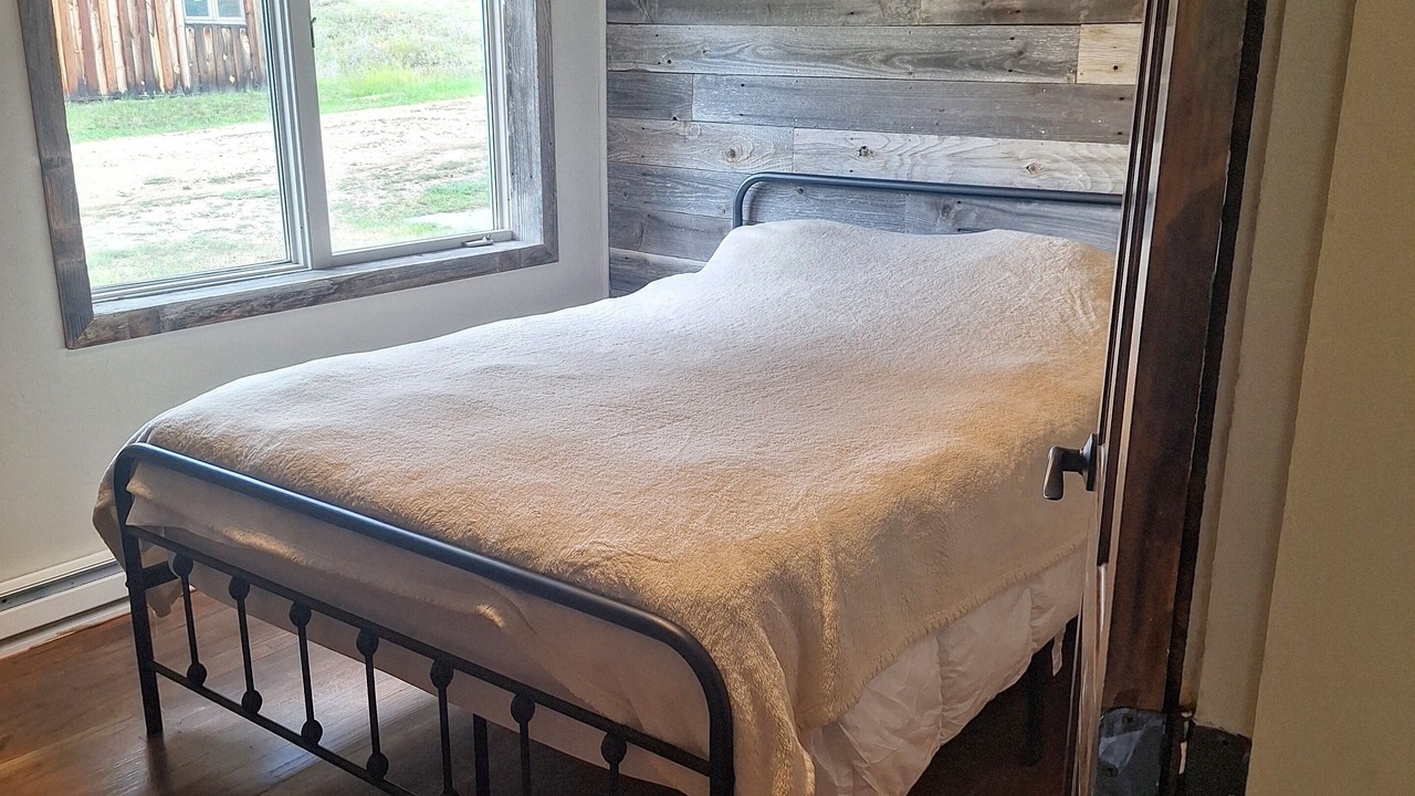 Photo of Bedroom in Jefferson County