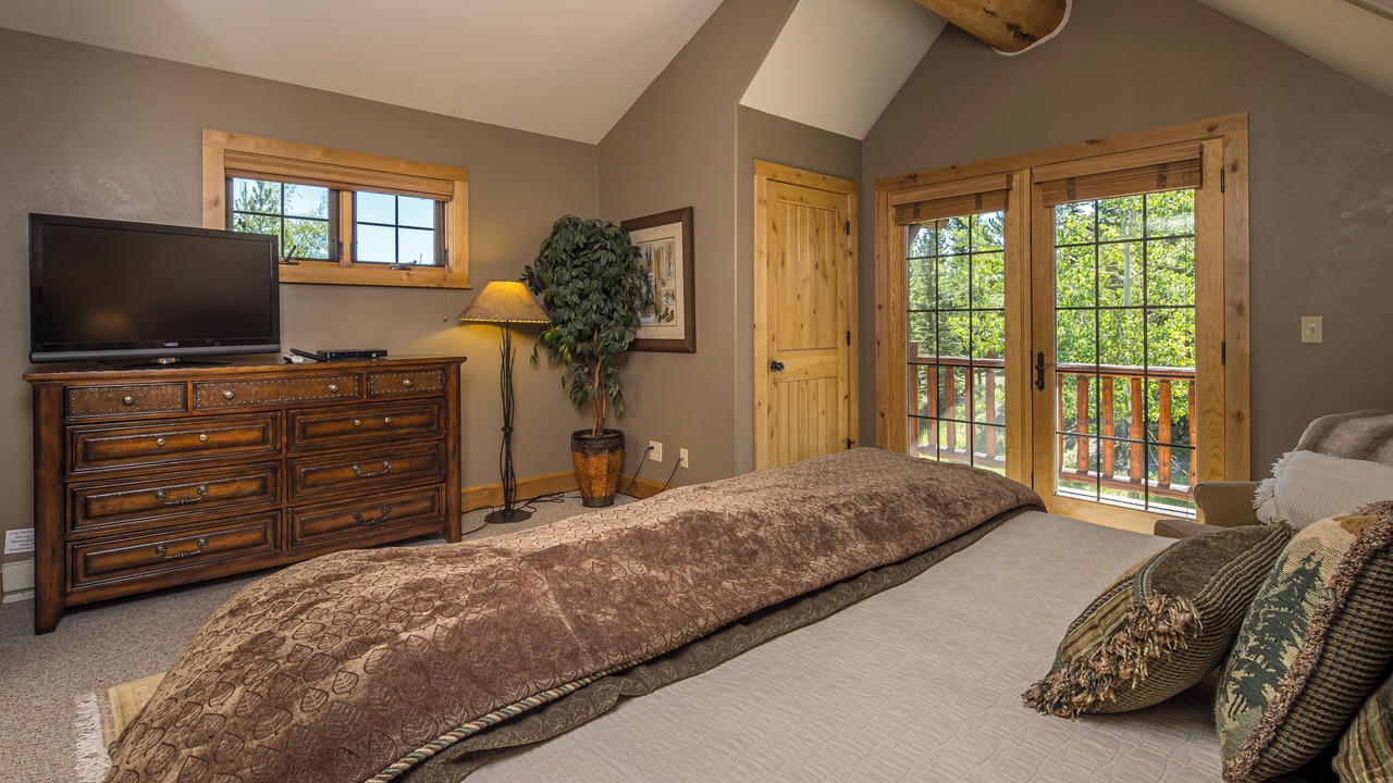Photo of Bedroom in Powder Ridge