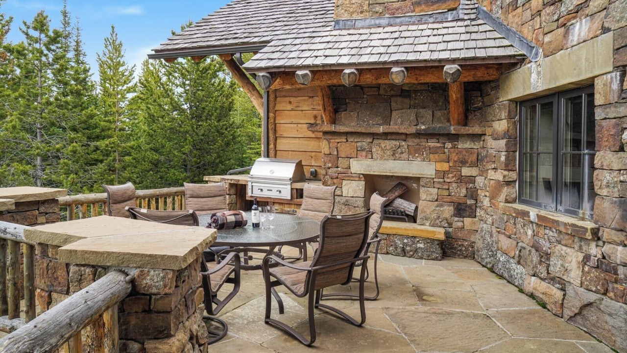 Photo of Outdoor in Spanish Peaks