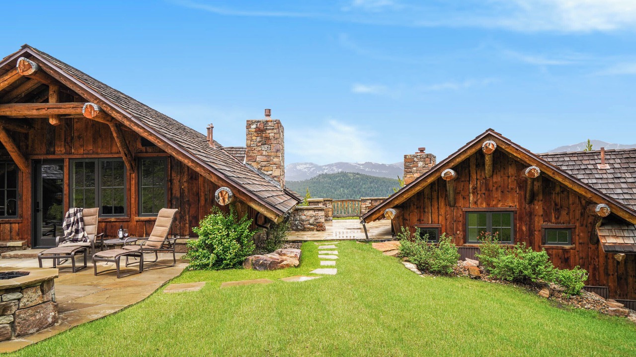 Photo of Outdoor in Spanish Peaks