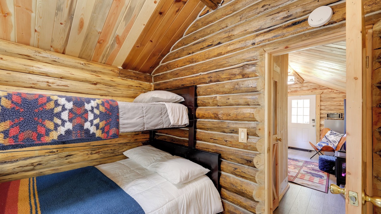 Photo of Bedroom in Marion