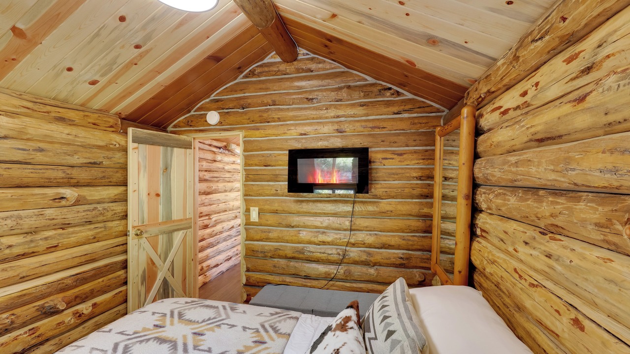 Photo of Bedroom in Marion