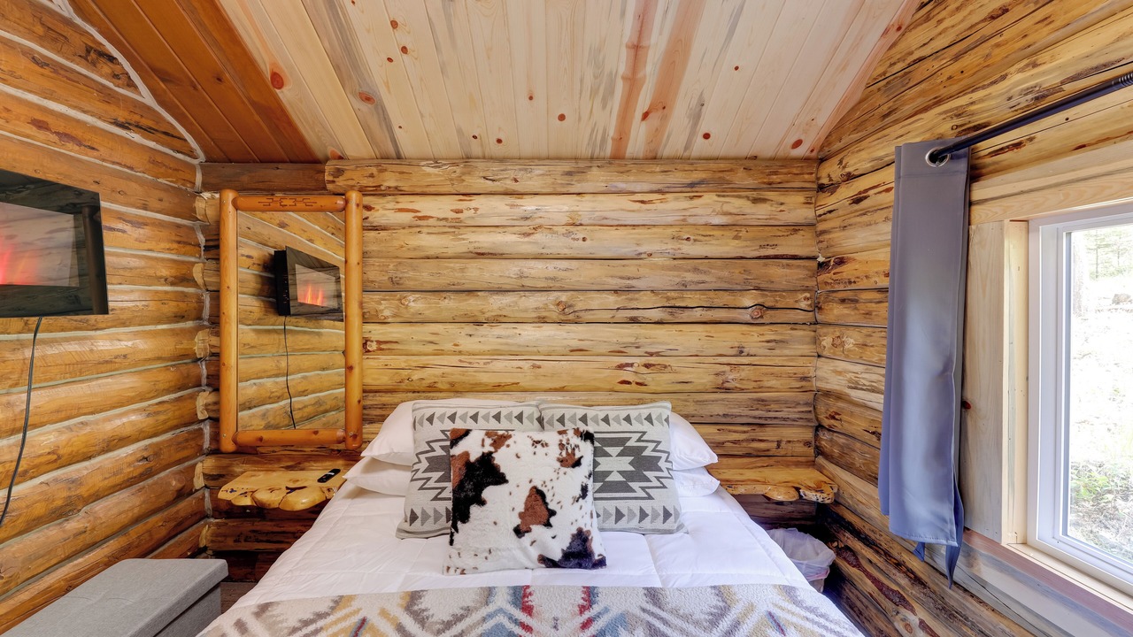 Photo of Bedroom in Marion