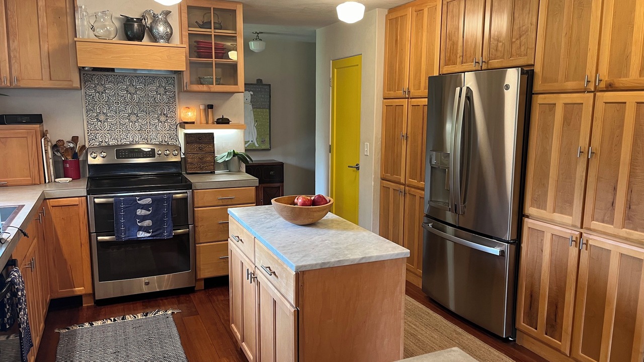 Photo of Kitchen in Upper Rattlesnake