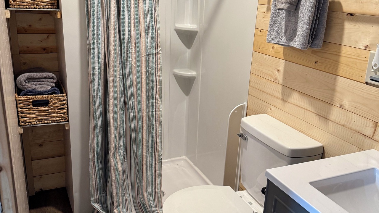 Photo of Bathroom in Browning
