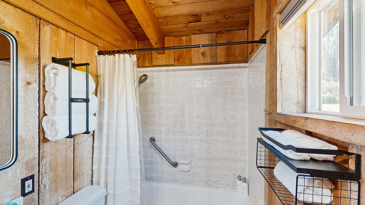 Photo of Bathroom in Sula
