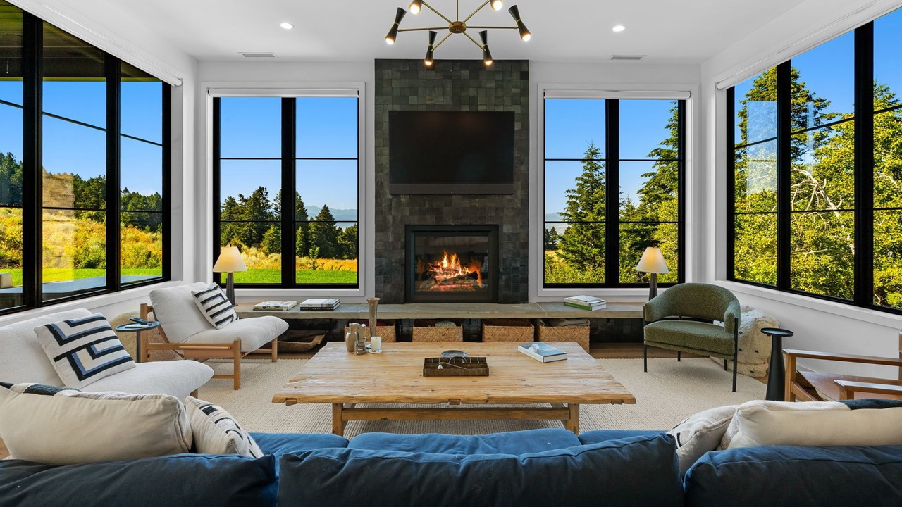 Photo of Livingroom in Bozeman
