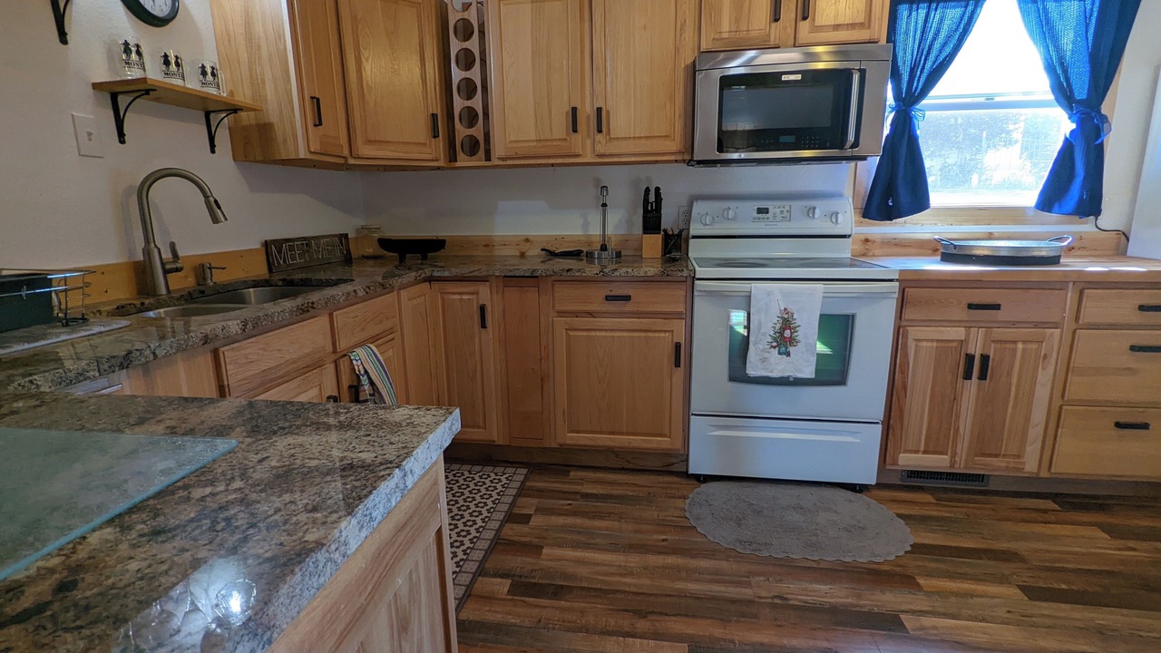 Photo of Kitchen in White Sulphur Springs